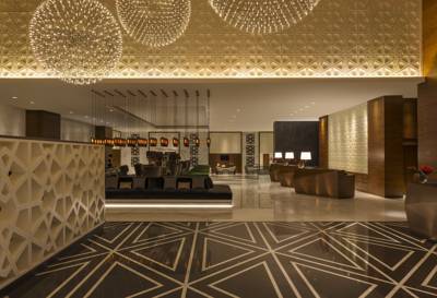تور دبی هتل شرایتون گراند - آژانس مسافرتی و هواپیمایی آفتاب ساحل آبی